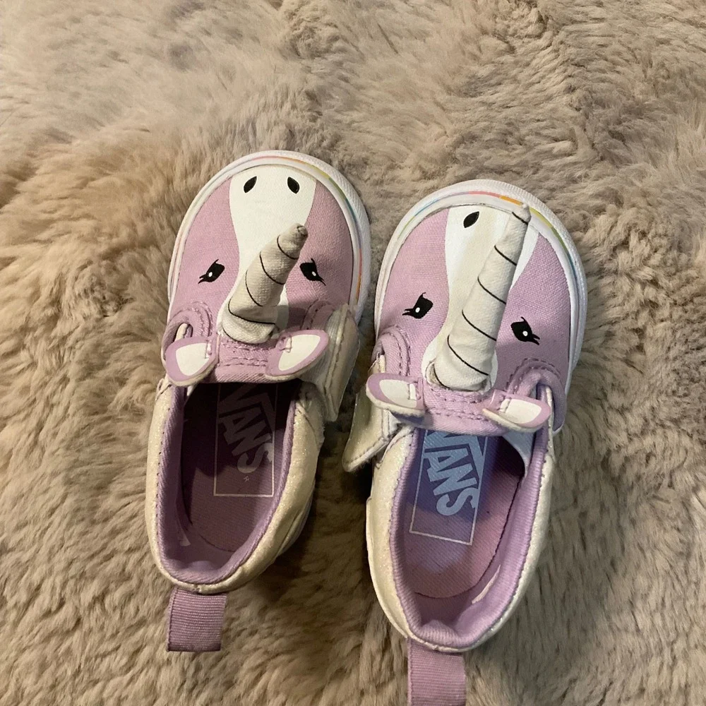 Vans Asher V‎ Unicorn Sneakers Size 4 Infant Purple